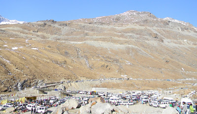 Tourists at Beas Nala