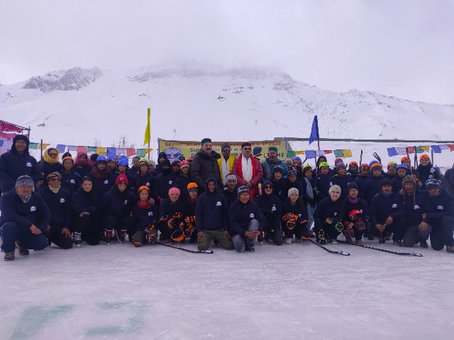 ice hockey camp at spiti