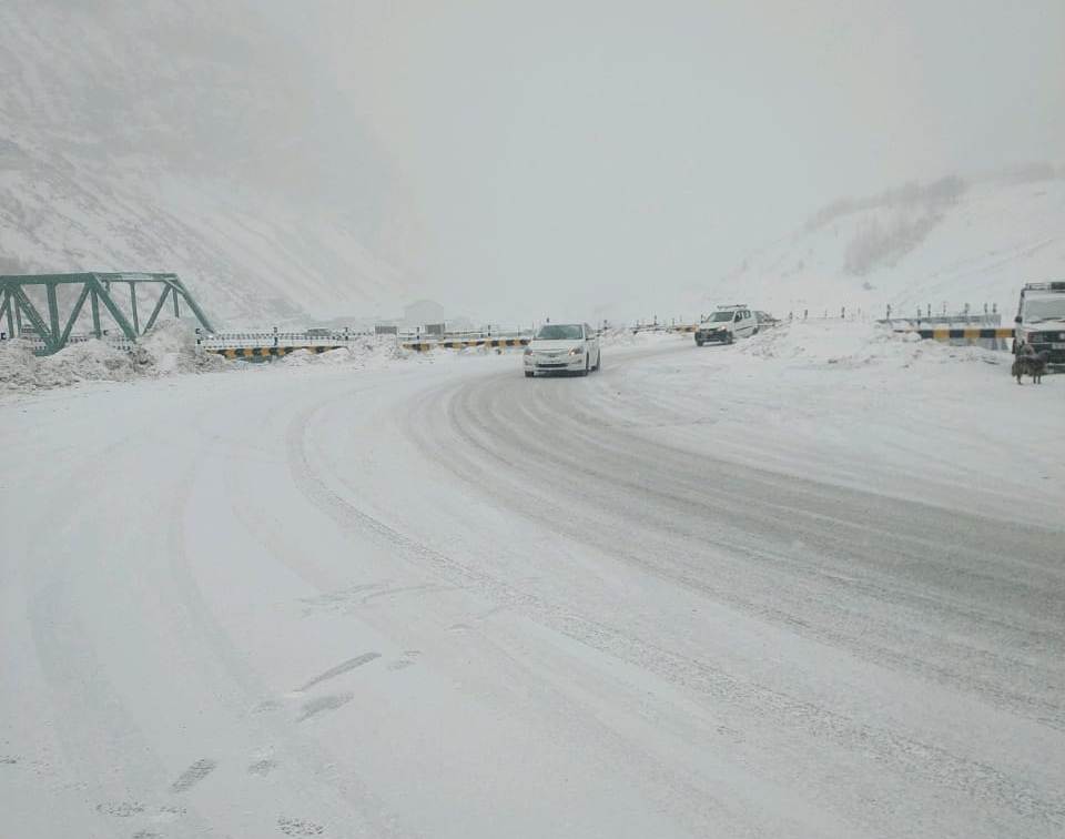 Snowfall at atal tunnel